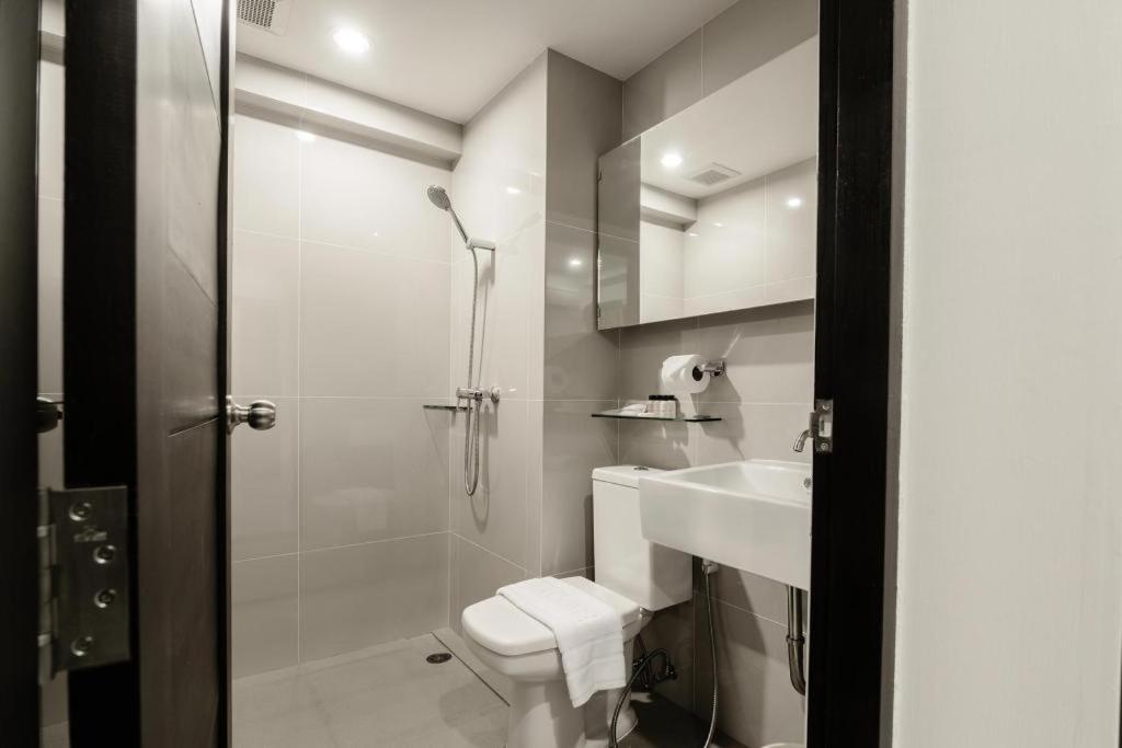 Uma Residence Банкок Екстериор снимка
