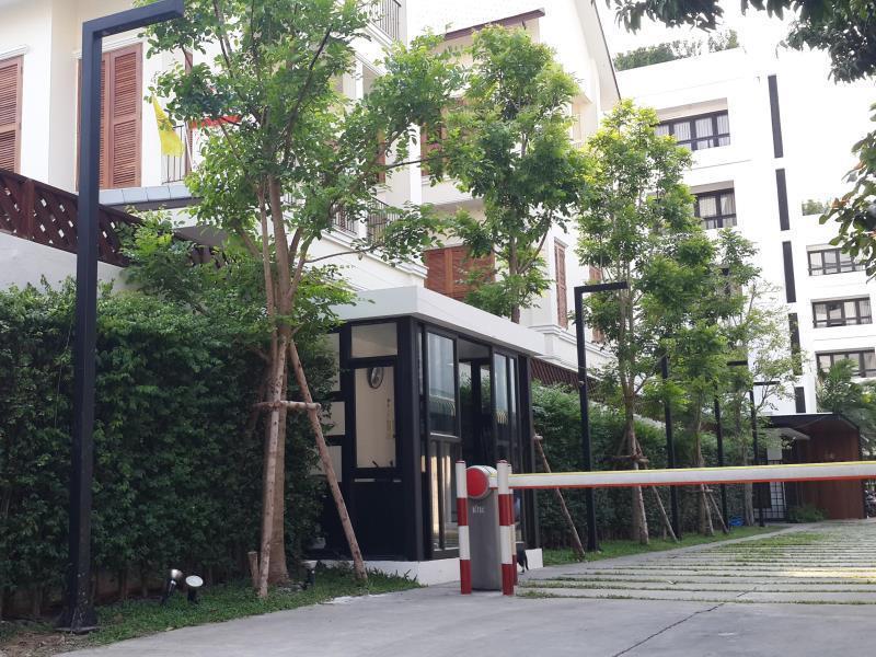 Uma Residence Банкок Екстериор снимка
